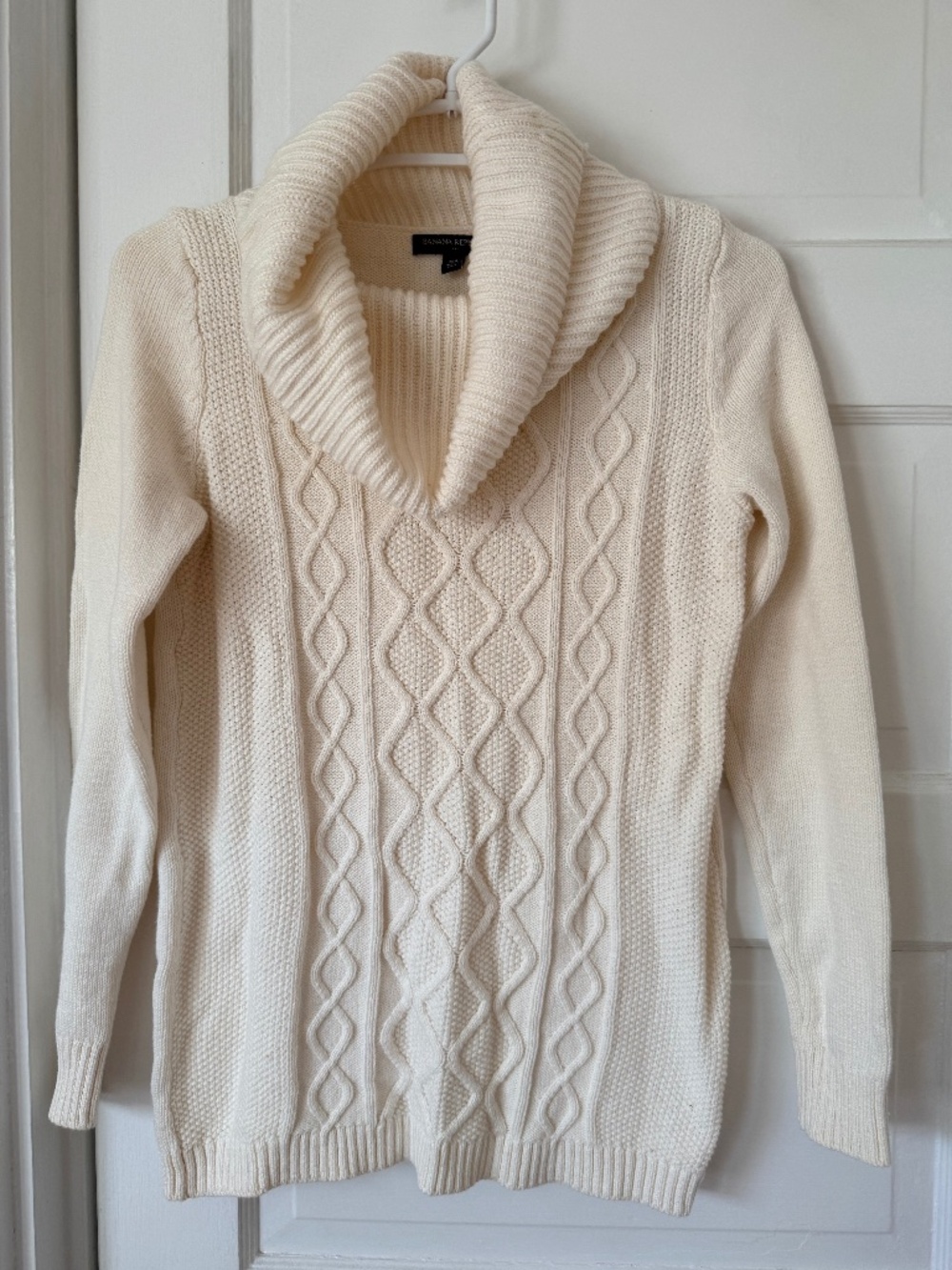 Banana Republic chunky cowl neck sweater size XS